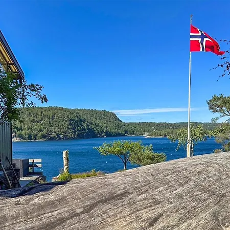 In With House Sea View *