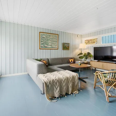 In With House Sea View Feriehus