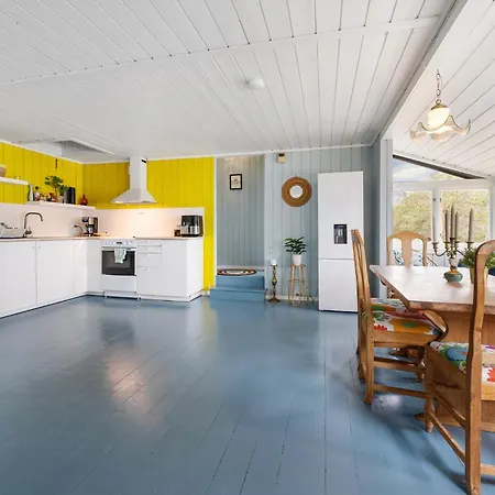 In With House Sea View Feriehus